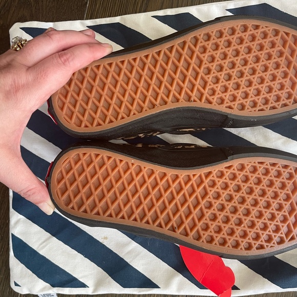 Leopard Slip-on Vans - Picture 3 of 5